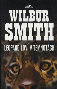 Leopard  loví v temnotách